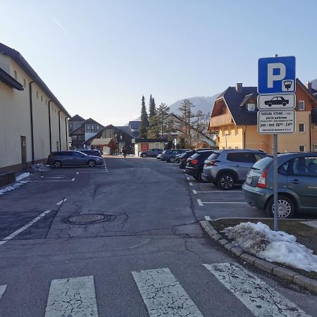 Ferienwohnung Cosy Lake Kranjska Gora Exterior foto